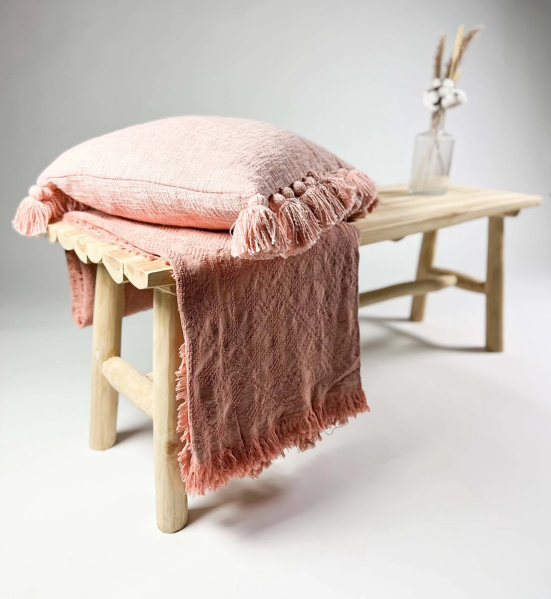 Dutch Decor - BELLE - Plaid Van Katoen 130x180 Cm Muted Clay - Roze - Deken 5 Dutch Decor - BELLE - Plaid Van Katoen 130x180 Cm Muted Clay - Roze - Deken - Afbeelding 3