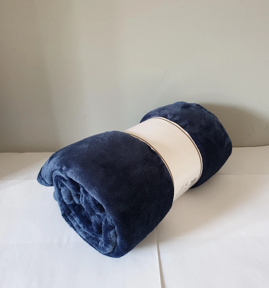 Dutch Decor - BILLY - Plaid Flannel Fleece 150x200 Cm - Insignia Blue - Blauw - Superzacht - Deken 4 Dutch Decor - BILLY - Plaid Flannel Fleece 150x200 Cm - Insignia Blue - Blauw - Superzacht - Deken - Afbeelding 2