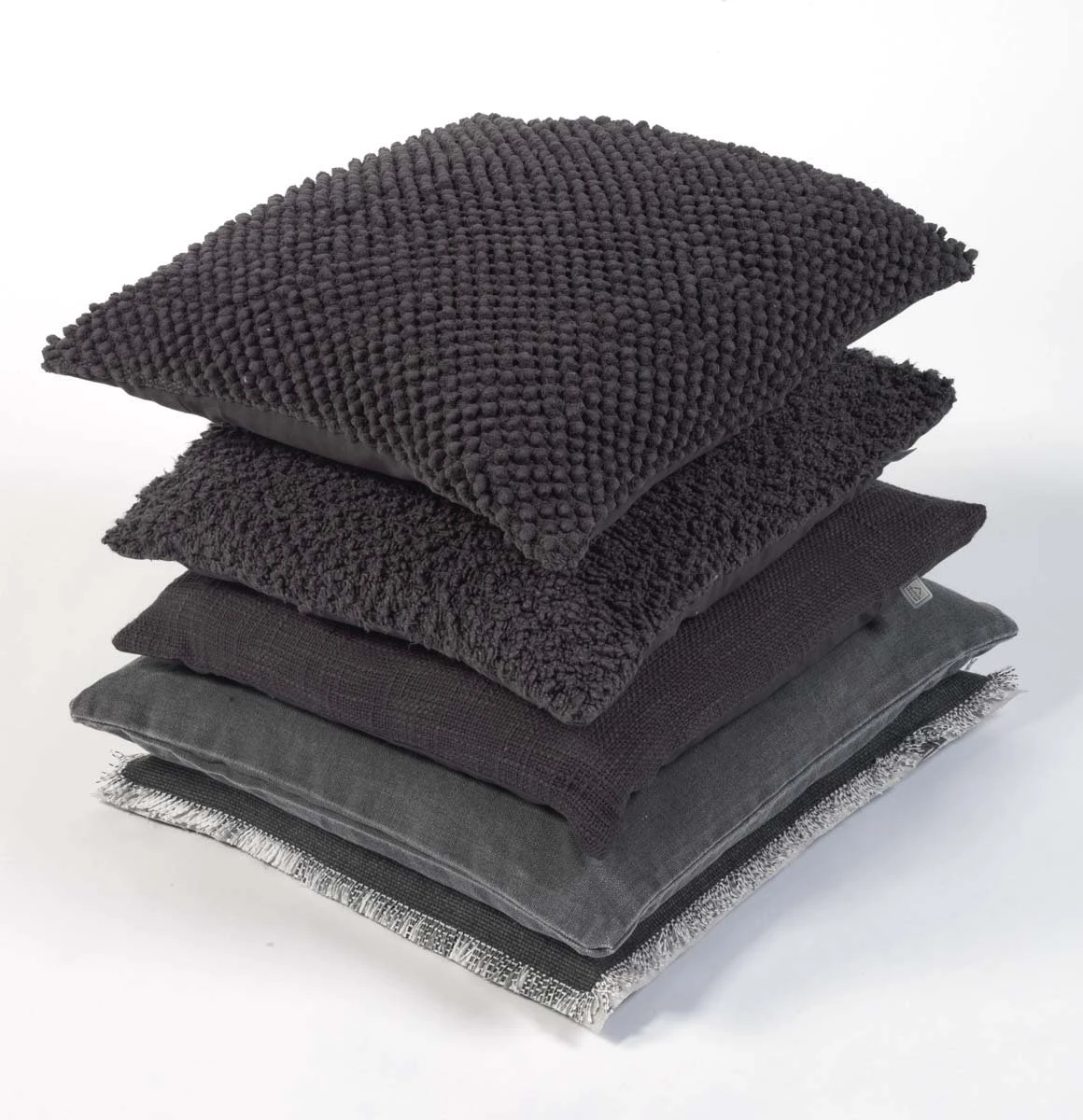 SARA - Kussenhoes Donkergrijs 45x45 Cm - Met Rits 6 SARA - Kussenhoes Donkergrijs 45x45 Cm - Met Rits - Afbeelding 4