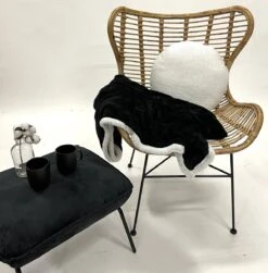 Dutch Decor - BOBBY - Plaid 150x200 Cm Raven - Zwart - Teddy - Deken 7 Dutch Decor - BOBBY - Plaid 150x200 Cm Raven - Zwart - Teddy - Deken -Dutch Decor 1181x1200 1