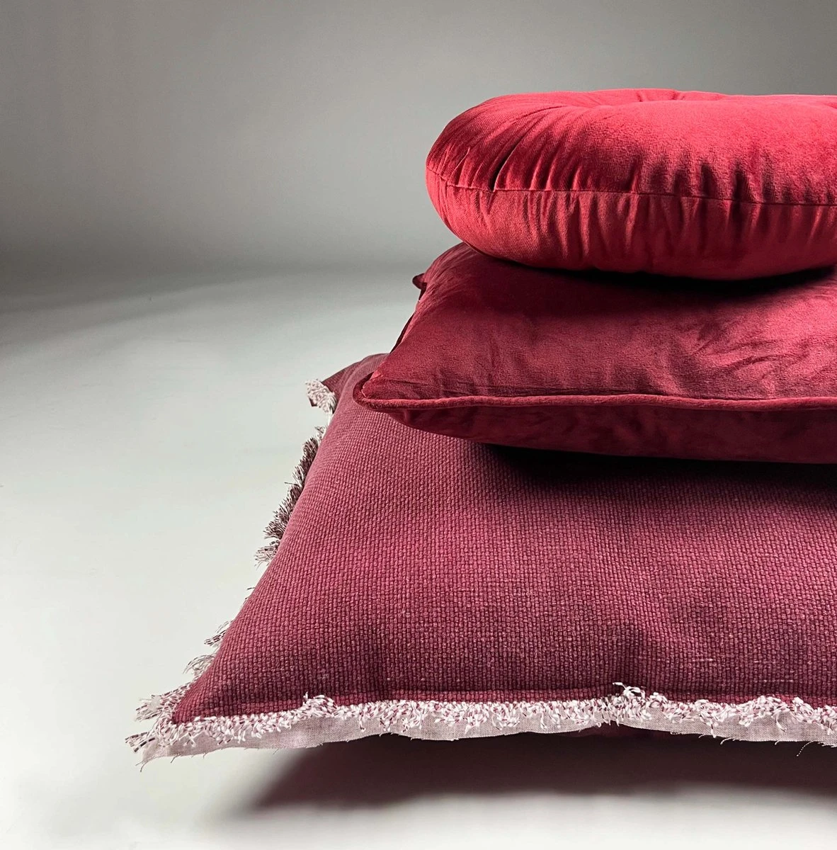 BURTO - Kussenhoes Van Gewassen Katoen Merlot 60x60 Cm - Rood - Exclusief Binnenkussen 7 BURTO - Kussenhoes Van Gewassen Katoen Merlot 60x60 Cm - Rood - Exclusief Binnenkussen - Afbeelding 5