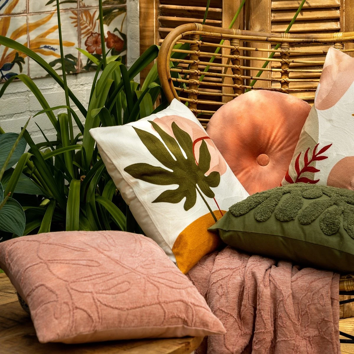 INES - Kussenhoes 45x45 Cm Snow White - Wit - Exclusief Binnenkussen 7 INES - Kussenhoes 45x45 Cm Snow White - Wit - Exclusief Binnenkussen - Afbeelding 5