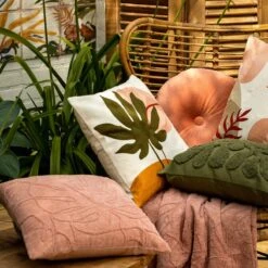 INES - Sierkussen 45x45 Cm Snow White - Wit - Inclusief Binnenvulling -Dutch Decor 1199x1200 47