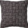 LEVI - Sierkussen Charcoal Grey 45x45 Cm - Grijs - Inclusief Binnenvulling 1 LEVI - Sierkussen Charcoal Grey 45x45 Cm - Grijs - Inclusief Binnenvulling -Dutch Decor 1200x1170