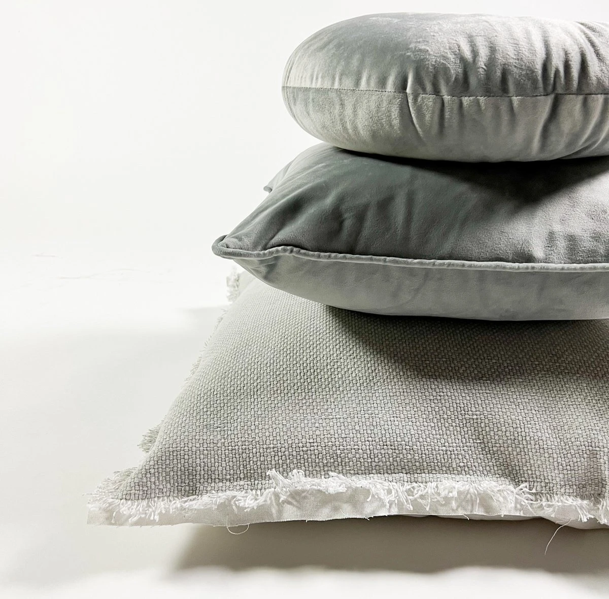 BURTO - Kussenhoes Van Gewassen Katoen Micro Chip 60x60 Cm - Grijs - Exclusief Binnenkussen 6 BURTO - Kussenhoes Van Gewassen Katoen Micro Chip 60x60 Cm - Grijs - Exclusief Binnenkussen - Afbeelding 4