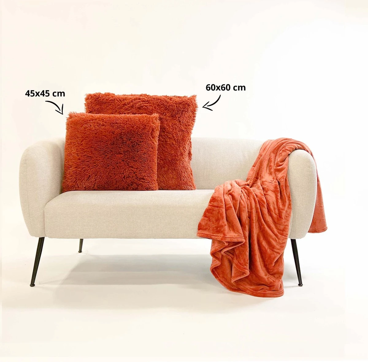 Set Van 2- Dutch Decor FLUFFY - Kussenhoezen Unikleur Potters Clay 45x45 Cm- Oranje 6 Set Van 2- Dutch Decor FLUFFY - Kussenhoezen Unikleur Potters Clay 45x45 Cm- Oranje - Afbeelding 4