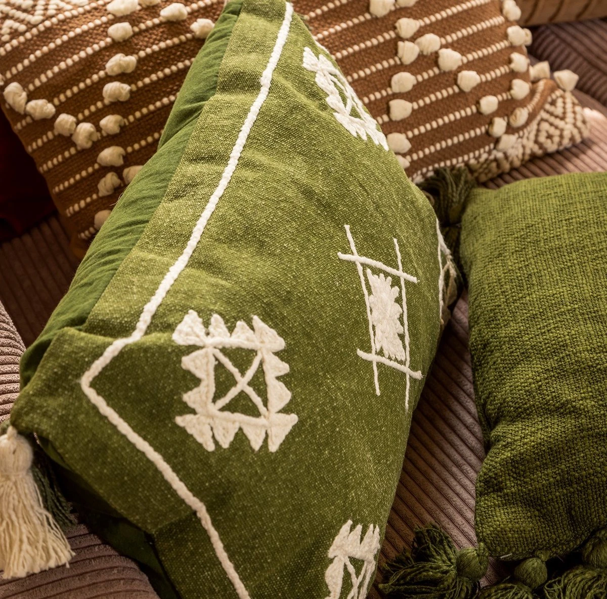 Dutch Decor ZUCO - Sierkussen Van Katoen 40x60 Cm Chive - Groen - Inclusief Binnenkussen 6 Dutch Decor ZUCO - Sierkussen Van Katoen 40x60 Cm Chive - Groen - Inclusief Binnenkussen - Afbeelding 4