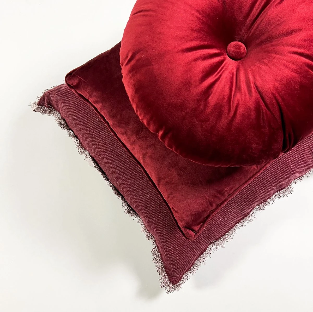 BURTO - Kussenhoes Van Gewassen Katoen Merlot 60x60 Cm - Rood - Exclusief Binnenkussen 6 BURTO - Kussenhoes Van Gewassen Katoen Merlot 60x60 Cm - Rood - Exclusief Binnenkussen - Afbeelding 4