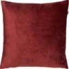 SKY - Kussenhoes Velvet 45x45 Cm - Merlot - Rood - Exclusief Binnenkussen 1 SKY - Kussenhoes Velvet 45x45 Cm - Merlot - Rood - Exclusief Binnenkussen -Dutch Decor 1200x1193 14