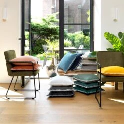 BURTO - Sierkussen Van Gewassen Katoen Pumice Stone 45x45 Cm - Beige - Inclusief Binnenvulling 22 BURTO - Sierkussen Van Gewassen Katoen Pumice Stone 45x45 Cm - Beige - Inclusief Binnenvulling -Dutch Decor 1200x1196 19