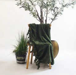 Dutch Decor - ZIGGY - Plaid Van Fleece 140x180 Cm Chive - Groen - Deken -Dutch Decor 1200x1196 3