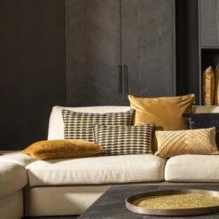 Set Van 4 Kussens - Bruin - Zwart - JAVIER - JAVIER- ZAYA- FINN - Inclusief Vulling - Luxe En Zachte Stoffen -Dutch Decor 1200x1198 13