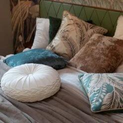 Dutch Decor - KAJA - Sierkussen Rond Velvet 40 Cm - Snow White - Wit 18 Dutch Decor - KAJA - Sierkussen Rond Velvet 40 Cm - Snow White - Wit -Dutch Decor 1200x1198 14