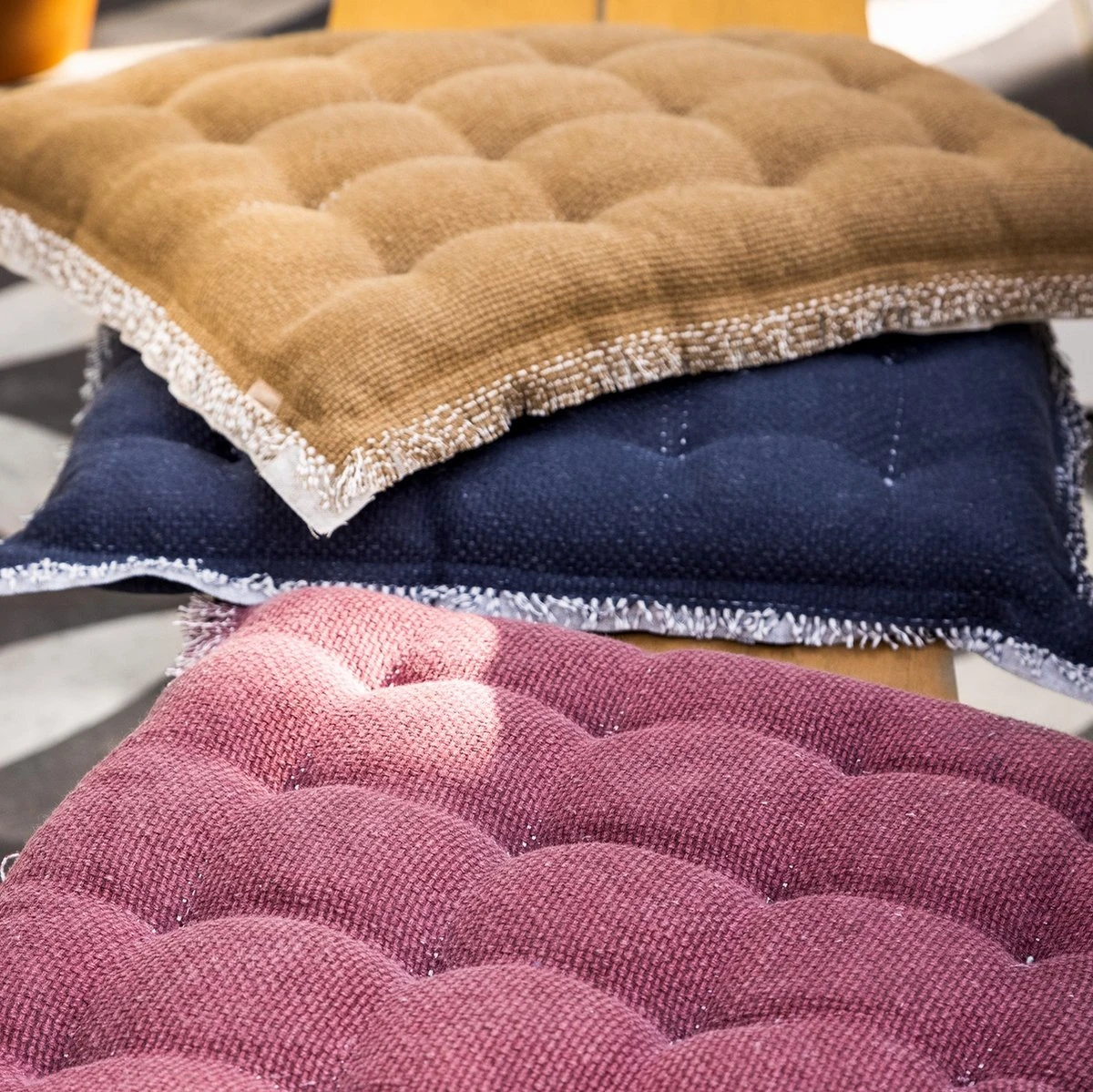 Set Van 4 - Dutch Decor BURTO - Stoelkussen Van Gewassen Katoen Tobacco Brown 40x40 Cm - Bruin - Zitkussen 6 Set Van 4 - Dutch Decor BURTO - Stoelkussen Van Gewassen Katoen Tobacco Brown 40x40 Cm - Bruin - Zitkussen - Afbeelding 4