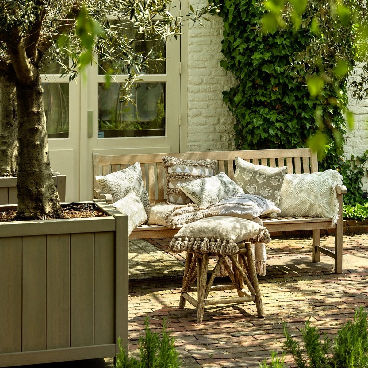 PEARL - Sierkussen 30x50 Cm Pumice Stone - Beige - Inclusief Binnenvulling 4 PEARL - Sierkussen 30x50 Cm Pumice Stone - Beige - Inclusief Binnenvulling - Afbeelding 2