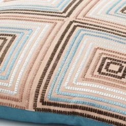 SARITA - Sierkussen Geborduurd 45x45 Cm - Petrol - Roze - Blauwe Achterkant - Katoen - Inclusief Binnenkussen -Dutch Decor 1200x1200 1090