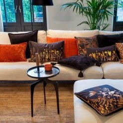 Set Van 4 Sierkussens - Zwart - Oranje - DALIA - DALI - CAITH - SKY - Inclusief Binnenvulling - Luxe En Zachte Stoffen 7 Set Van 4 Sierkussens - Zwart - Oranje - DALIA - DALI - CAITH - SKY - Inclusief Binnenvulling - Luxe En Zachte Stoffen -Dutch Decor 1200x1200 1093