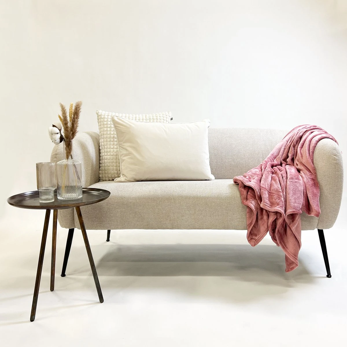 Dutch Decor - BILLY - Plaid Flannel Fleece 150x200 Cm - Dusty Rose - Roze - Superzacht - Deken 4 Dutch Decor - BILLY - Plaid Flannel Fleece 150x200 Cm - Dusty Rose - Roze - Superzacht - Deken - Afbeelding 2