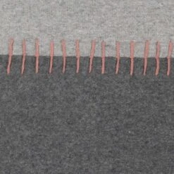 GIMSE - Kussenhoes 45x45 Cm - Donkergrijs - 100% Wol - Exclusief Binnenkussen 8 GIMSE - Kussenhoes 45x45 Cm - Donkergrijs - 100% Wol - Exclusief Binnenkussen -Dutch Decor 1200x1200 28