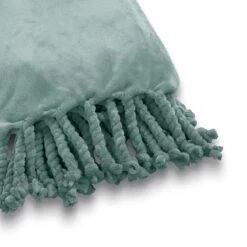 Dutch Decor - FLORIJN - Plaid Fleece 150x200 Cm - Jadeite - Lichtgroen - Superzacht - Met Franjes - Deken 9 Dutch Decor - FLORIJN - Plaid Fleece 150x200 Cm - Jadeite - Lichtgroen - Superzacht - Met Franjes - Deken -Dutch Decor 1200x1200 323