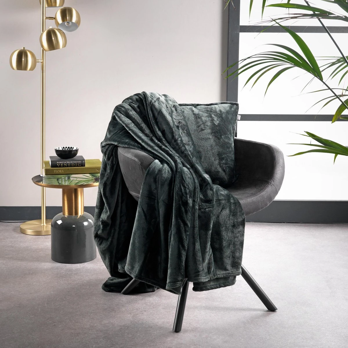 Dutch Decor - BILLY - Plaid Flannel Fleece 150x200 Cm Mountain View - Groen - Superzacht - Deken 7 Dutch Decor - BILLY - Plaid Flannel Fleece 150x200 Cm Mountain View - Groen - Superzacht - Deken - Afbeelding 5