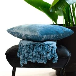 Dutch Decor - FLORIJN - Plaid Fleece 150x200 Cm - Provincial Blue - Blauw - Superzacht - Met Franjes - Deken 8 Dutch Decor - FLORIJN - Plaid Fleece 150x200 Cm - Provincial Blue - Blauw - Superzacht - Met Franjes - Deken -Dutch Decor 1200x1200 334