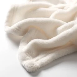 Dutch Decor - HARVEY - Plaid Fleece 150x200 Cm - Snow White -wit - Superzacht - Deken -Dutch Decor 1200x1200 390