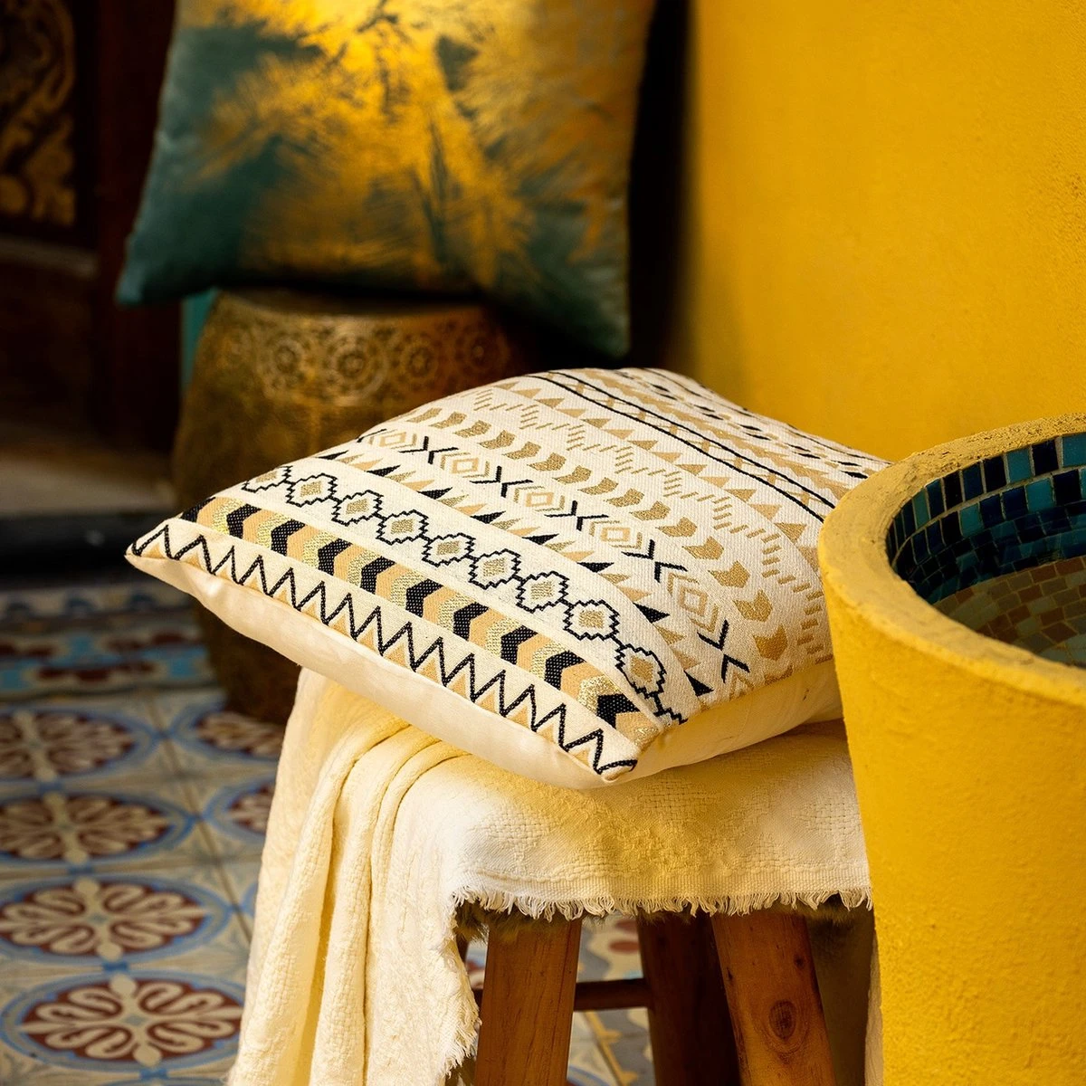 Dutch Decor - BELLE - Plaid Van Katoen 130x180 Cm Snow White - Wit - Deken 12 Dutch Decor - BELLE - Plaid Van Katoen 130x180 Cm Snow White - Wit - Deken - Afbeelding 10