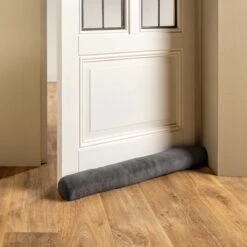 Dutch Decor - FINN - Tochtstopper Charcoal Gray 90x10 Cm - Grijs - Tochtrol Voor Binnen - Tochthond - Tochtkussen 11 Dutch Decor - FINN - Tochtstopper Charcoal Gray 90x10 Cm - Grijs - Tochtrol Voor Binnen - Tochthond - Tochtkussen -Dutch Decor 1200x1200 433