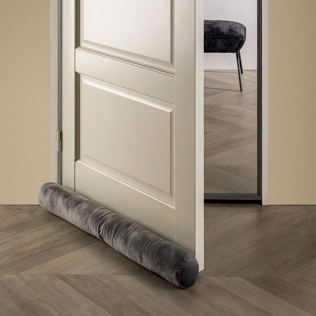 Dutch Decor - FINN - Tochtstopper Charcoal Gray 90x10 Cm - Grijs - Tochtrol Voor Binnen - Tochthond - Tochtkussen 8 Dutch Decor - FINN - Tochtstopper Charcoal Gray 90x10 Cm - Grijs - Tochtrol Voor Binnen - Tochthond - Tochtkussen - Afbeelding 6