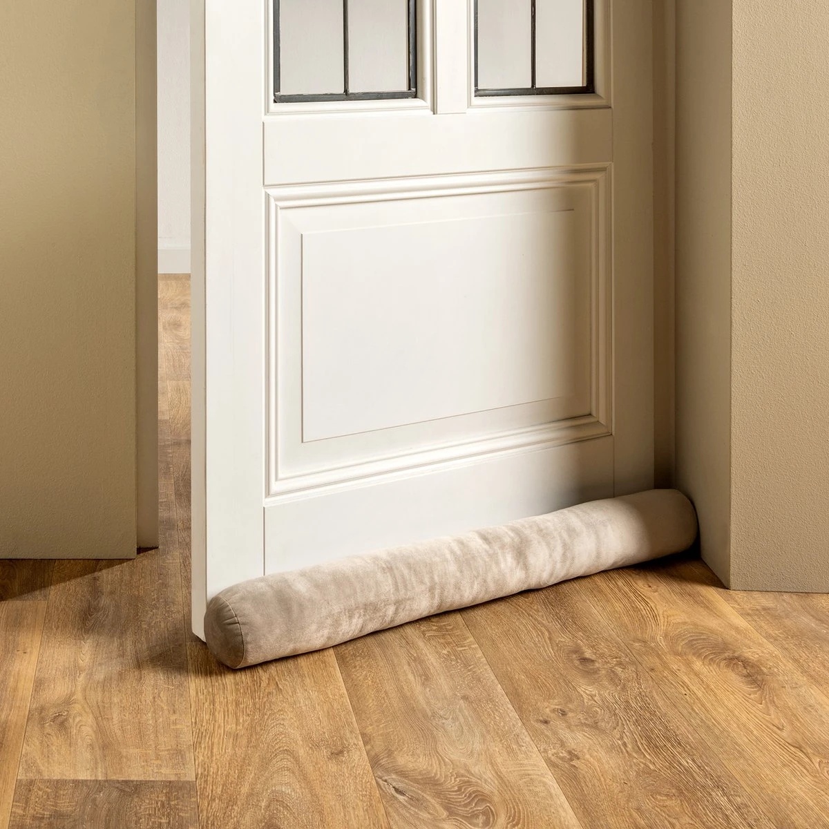 Set Van 3 - Dutch Decor FINN - Tochtstopper Velvet Pumice Stone 90x10 Cm - Beige - Tochtrol Voor Binnen - Tochthond - Tochtkussen - 90CM - Soepel Van Vorm & Lichtgewicht 5 Set Van 3 - Dutch Decor FINN - Tochtstopper Velvet Pumice Stone 90x10 Cm - Beige - Tochtrol Voor Binnen - Tochthond - Tochtkussen - 90CM - Soepel Van Vorm & Lichtgewicht - Afbeelding 3