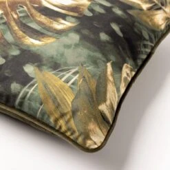 BABEL - Kussenhoes Velvet Chive 45x45 Cm - Groen - Exclusief Binnenkussen 8 BABEL - Kussenhoes Velvet Chive 45x45 Cm - Groen - Exclusief Binnenkussen -Dutch Decor 1200x1200 451