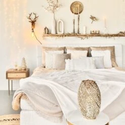 FINN - Sierkussen Velvet 45x45 Cm - Pumice Stone - Beige - Inclusief Binnenvulling 22 FINN - Sierkussen Velvet 45x45 Cm - Pumice Stone - Beige - Inclusief Binnenvulling -Dutch Decor 1200x1200 490