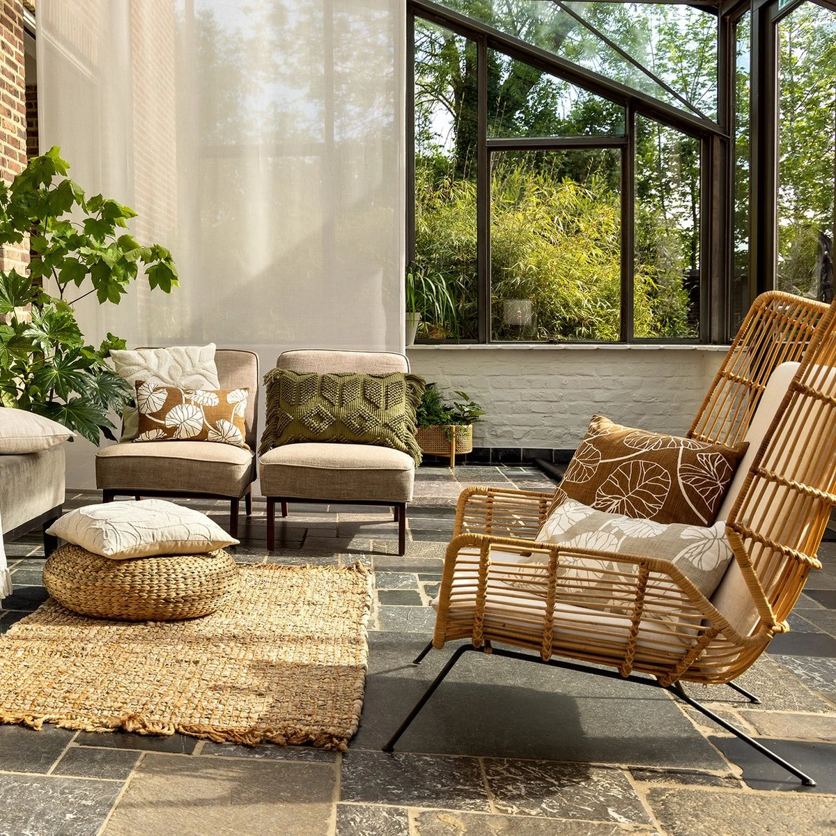 MAY - Kussenhoes 45x45 Cm Pumice Stone - Beige - Exclusief Binnenkussen 8 MAY - Kussenhoes 45x45 Cm Pumice Stone - Beige - Exclusief Binnenkussen - Afbeelding 6