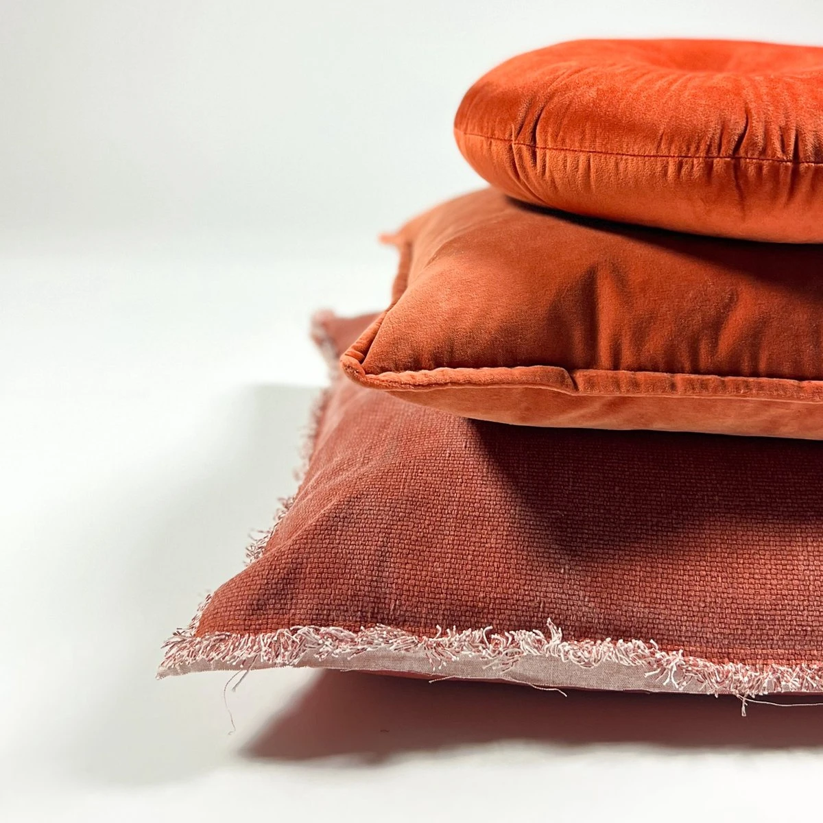 BURTO - Kussenhoes Van Gewassen Katoen Potters Clay 60x60 Cm - Oranje - Exclusief Binnenkussen 5 BURTO - Kussenhoes Van Gewassen Katoen Potters Clay 60x60 Cm - Oranje - Exclusief Binnenkussen - Afbeelding 3