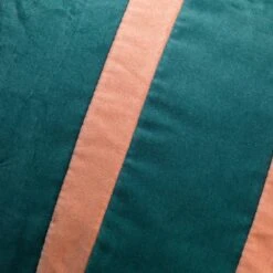 PEMM - Kussenhoes Sierkussen Velvet 45x45 Cm - Sagebrush Green - Groen - Roze Strepen - Color Blocking - Met Rits 9 PEMM - Kussenhoes Sierkussen Velvet 45x45 Cm - Sagebrush Green - Groen - Roze Strepen - Color Blocking - Met Rits -Dutch Decor 1200x1200 645