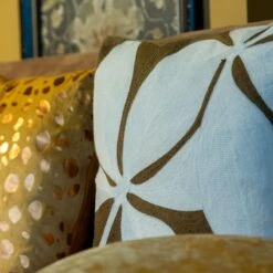 TINO - Kussenhoes Velvet 45x45 Cm Military Olive - Groen - Met Rits -Dutch Decor 1200x1200 655