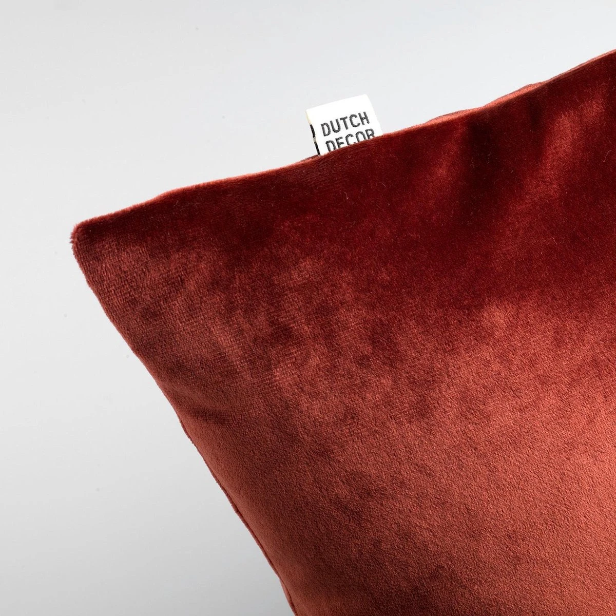 SKY - Kussenhoes Velvet 45x45 Cm - Merlot - Rood - Exclusief Binnenkussen 4 SKY - Kussenhoes Velvet 45x45 Cm - Merlot - Rood - Exclusief Binnenkussen - Afbeelding 2