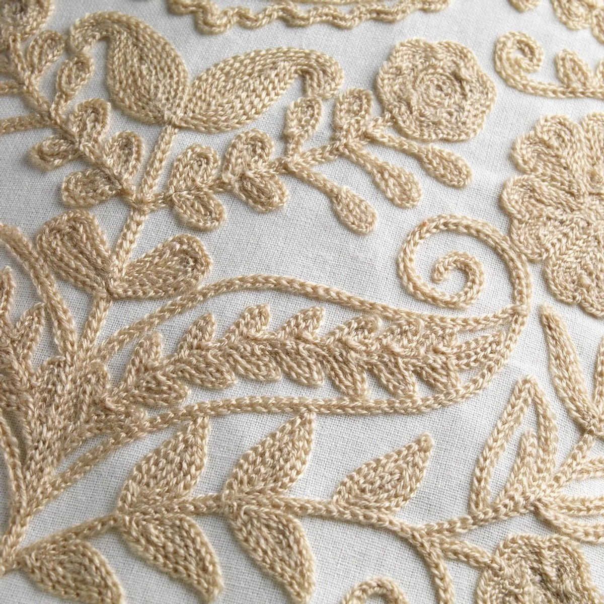 MIMI - Kussenhoes Van Katoen Tobacco Brown 30x50 Cm - Bruin En Wit - Exclusief Binnenkussen 4 MIMI - Kussenhoes Van Katoen Tobacco Brown 30x50 Cm - Bruin En Wit - Exclusief Binnenkussen - Afbeelding 2