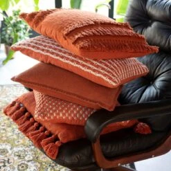 BOWIE - Kussenhoes Gewassen Katoen 45x45 Cm - Potters Clay - Oranje - Exclusief Binnenkussen 13 BOWIE - Kussenhoes Gewassen Katoen 45x45 Cm - Potters Clay - Oranje - Exclusief Binnenkussen -Dutch Decor 1200x1200 806