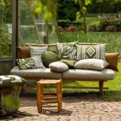 Dutch Decor - NUNO - Outdoor Kussenhoes 40x60 Cm - Waterafstotend En Uv-bestendig - Olive Branch - Groen - Buitenkussen - Tuinkussen - Loungekussen- Voor Buiten 11 Dutch Decor - NUNO - Outdoor Kussenhoes 40x60 Cm - Waterafstotend En Uv-bestendig - Olive Branch - Groen - Buitenkussen - Tuinkussen - Loungekussen- Voor Buiten -Dutch Decor 1200x1200 834