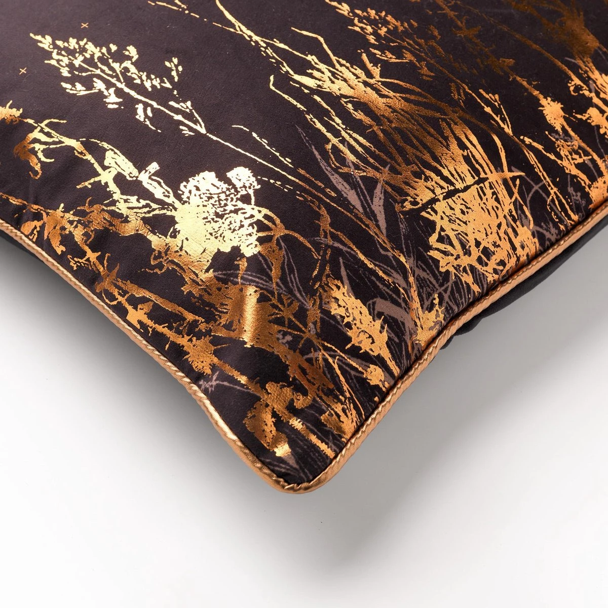 DALITA - Sierkussen Met Bloemenpatroon 40x60 Cm Raven - Zwart - Inclusief Binnenvulling 5 DALITA - Sierkussen Met Bloemenpatroon 40x60 Cm Raven - Zwart - Inclusief Binnenvulling - Afbeelding 3