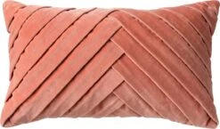 FEMM - Kussenhoes Velvet 30x50 Cm - Muted Clay - Roze - Exclusief Binnenkussen