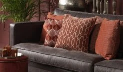 HANS - Kussenhoes Terra 45x45 Cm - Bruin - Exclusief Binnenkussen -Dutch Decor 1200x705 2