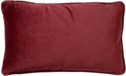 FINN - Sierkussen Velvet 30x50 Cm - Merlot - Rood - Inclusief Binnenvulling
