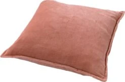 CAITH - Kussenhoes Velvet 100% Katoen 50x50 Cm - Muted Clay - Roze - Exclusief Binnenkussen 8 CAITH - Kussenhoes Velvet 100% Katoen 50x50 Cm - Muted Clay - Roze - Exclusief Binnenkussen -Dutch Decor 1200x785