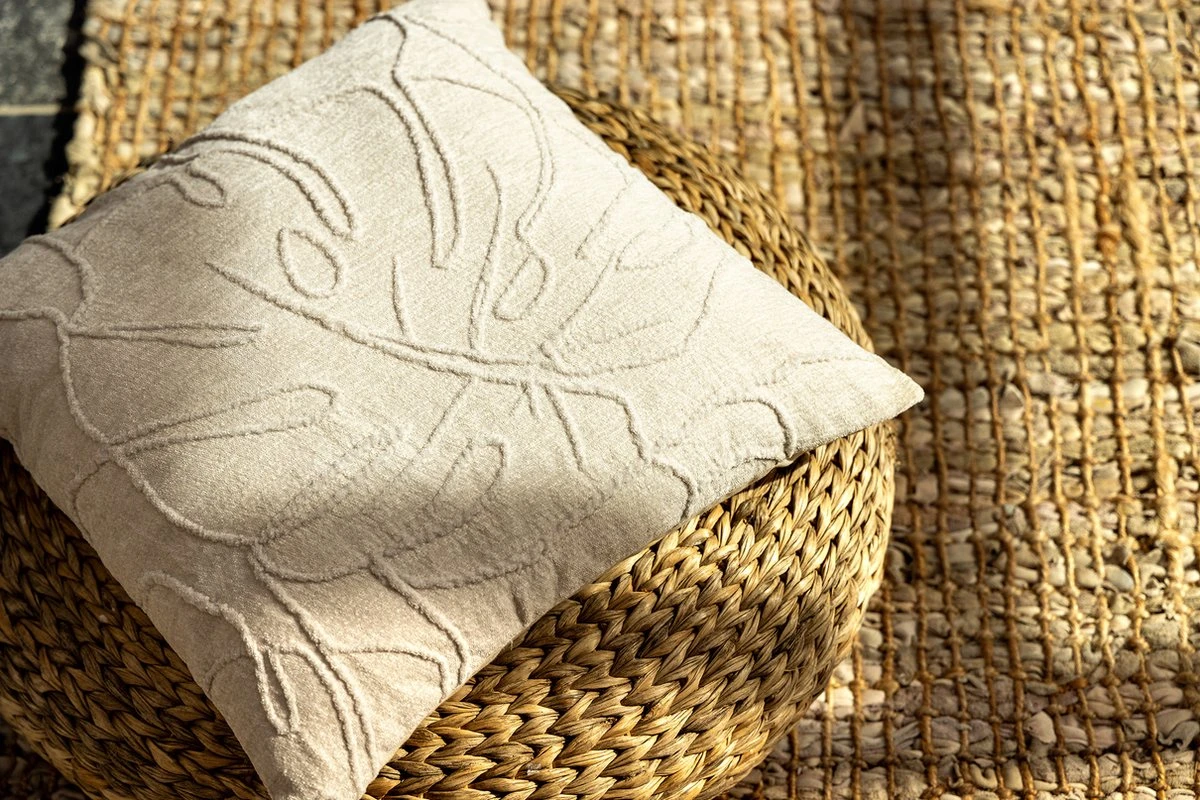 MAY - Kussenhoes 45x45 Cm Pumice Stone - Beige - Exclusief Binnenkussen 9 MAY - Kussenhoes 45x45 Cm Pumice Stone - Beige - Exclusief Binnenkussen - Afbeelding 7