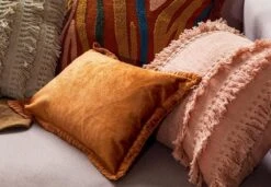 REBEL - Kussenhoes Velvet 30x50 Cm Potters Clay - Oranje - Exclusief Binnenkussen -Dutch Decor 1200x832 6