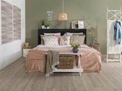 BENNY - Kussenhoes Met Bloemenprint Linde 45x45 Cm - Groen - Exclusief Binnenkussen 11 BENNY - Kussenhoes Met Bloemenprint Linde 45x45 Cm - Groen - Exclusief Binnenkussen -Dutch Decor 1200x900 16