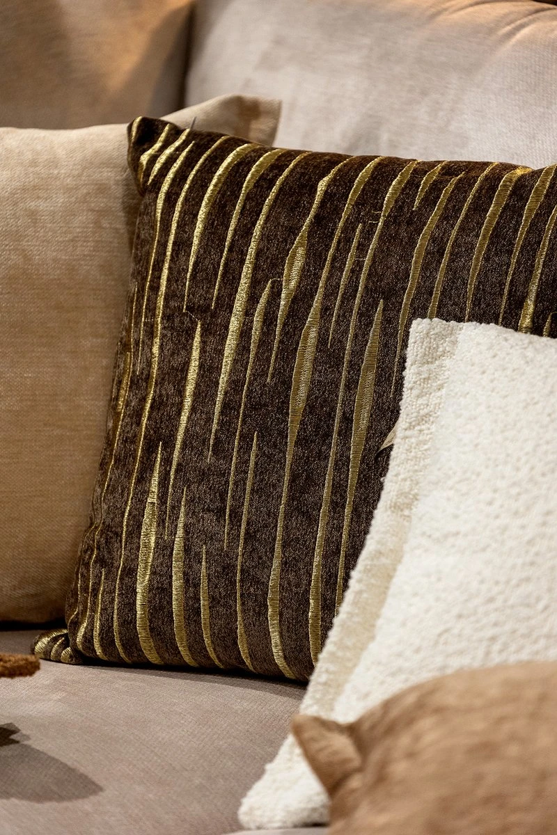 CONNOR- Kussenhoes 45x45 Cm Shitake - Bruin - Met Rits 7 CONNOR- Kussenhoes 45x45 Cm Shitake - Bruin - Met Rits - Afbeelding 5